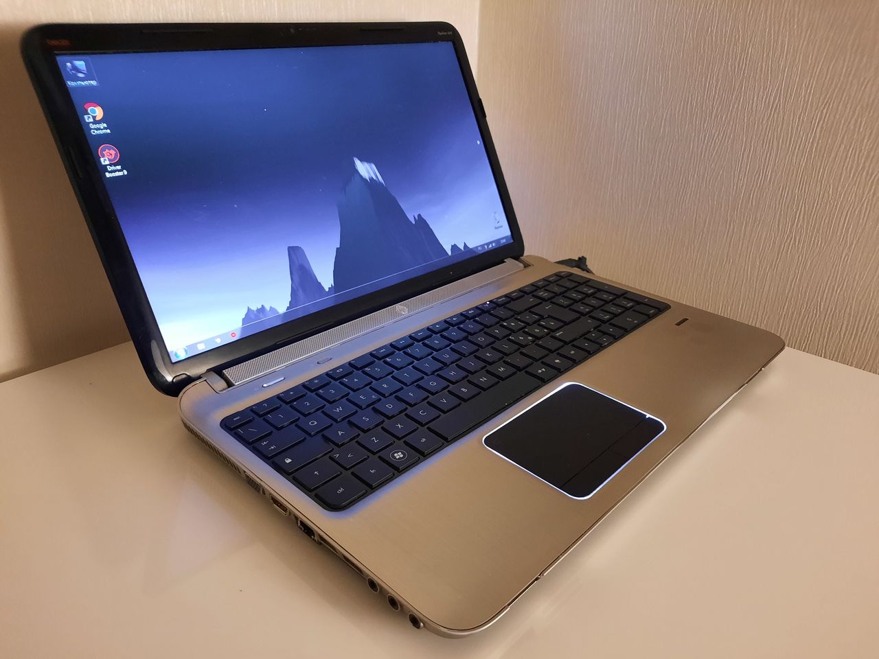 Игровой HP с двумя видеокартами и 4-х ядерным процессором!