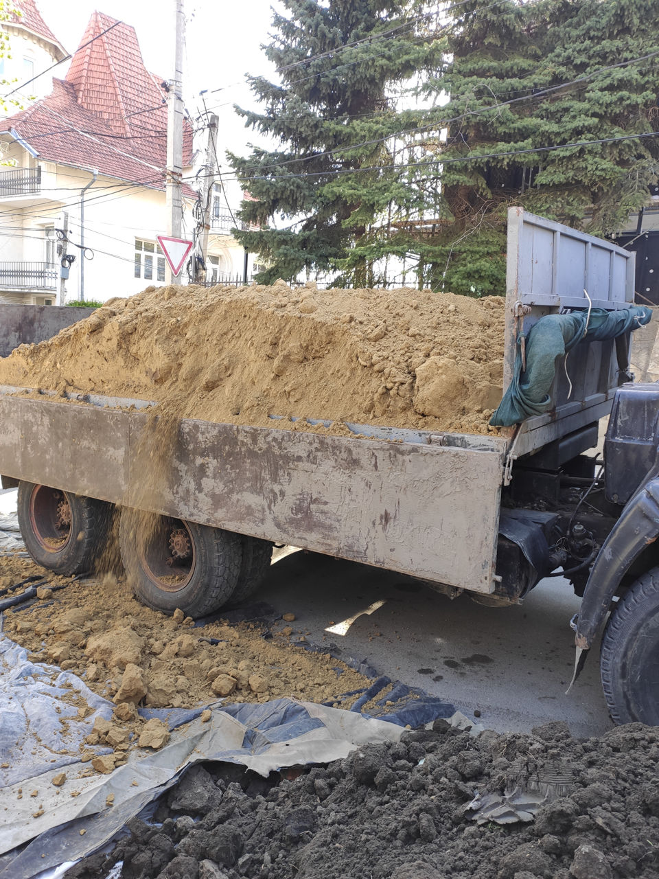 Камаз. Песок. Щебень. Чернозём. Глина. Вывоз мусора foto 1