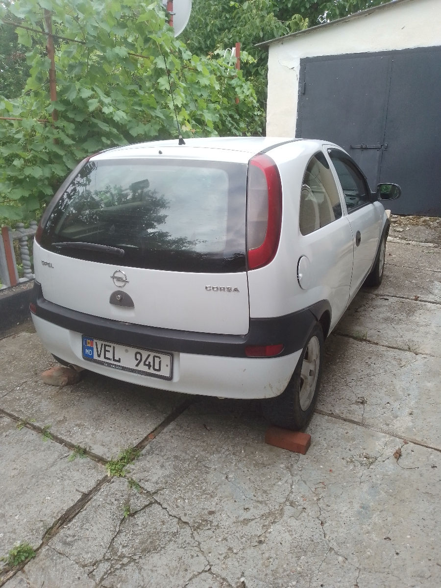 Opel Corsa foto 4
