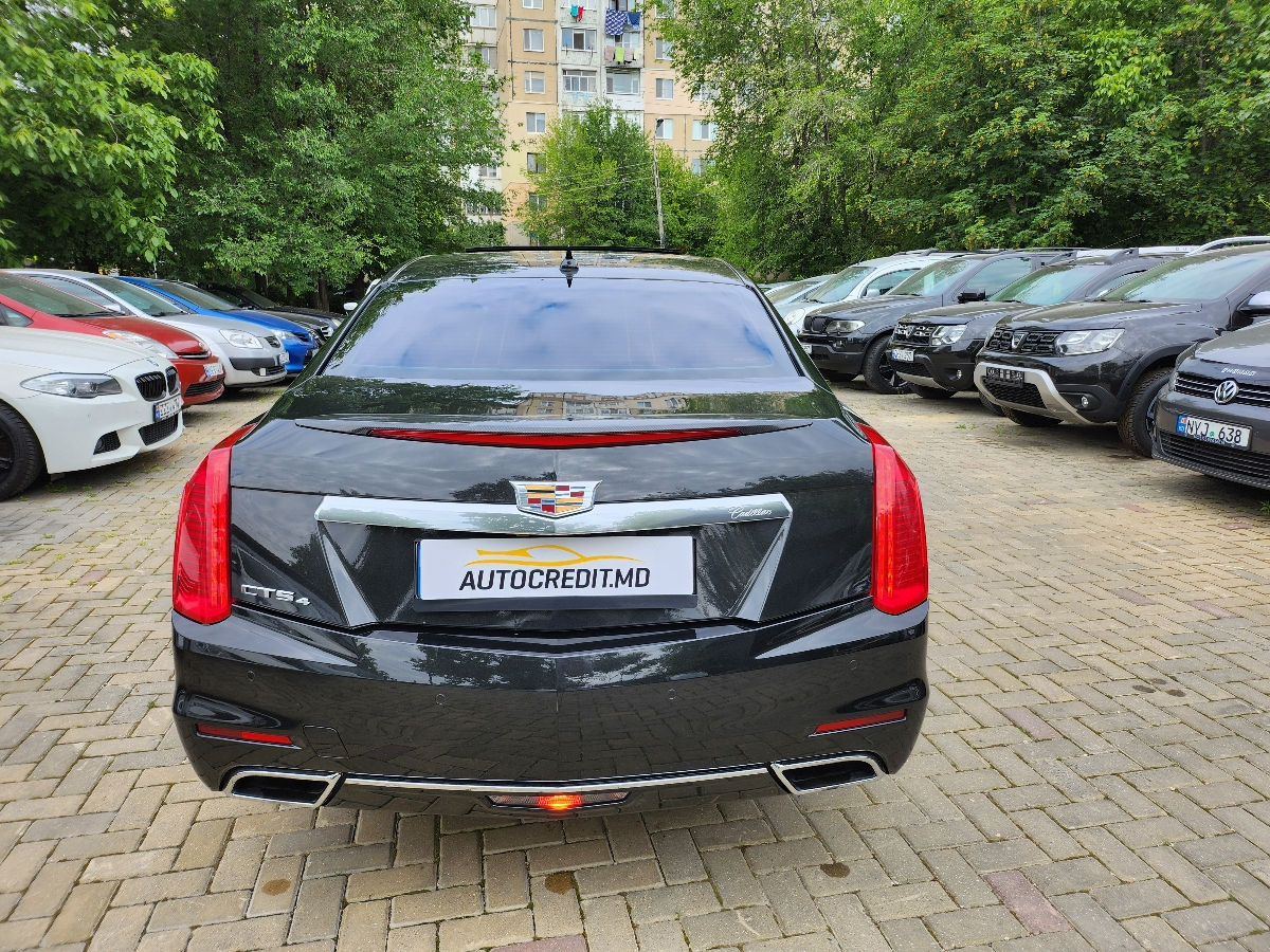 Cadillac CTS foto 2
