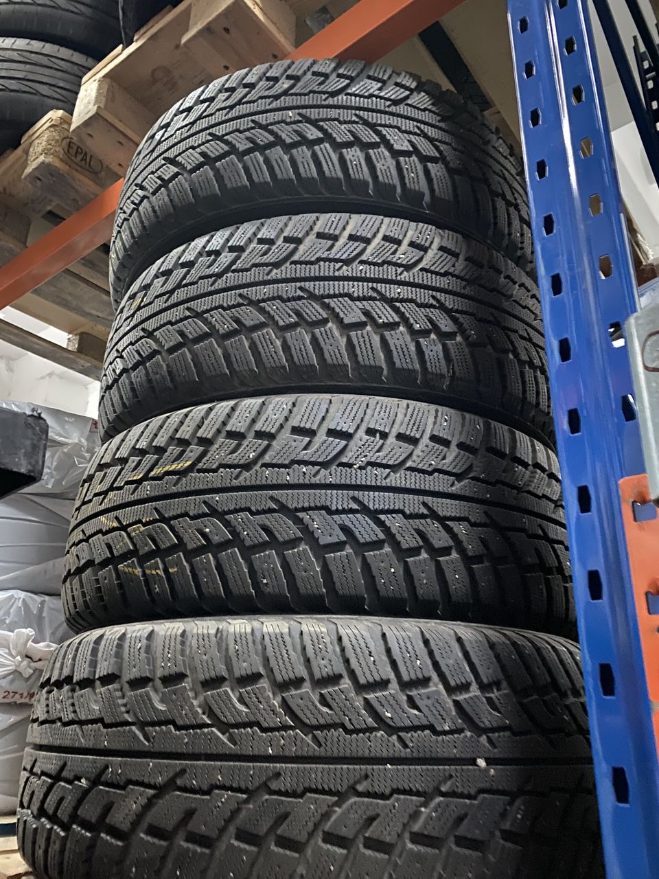 285/60 R18 Зима