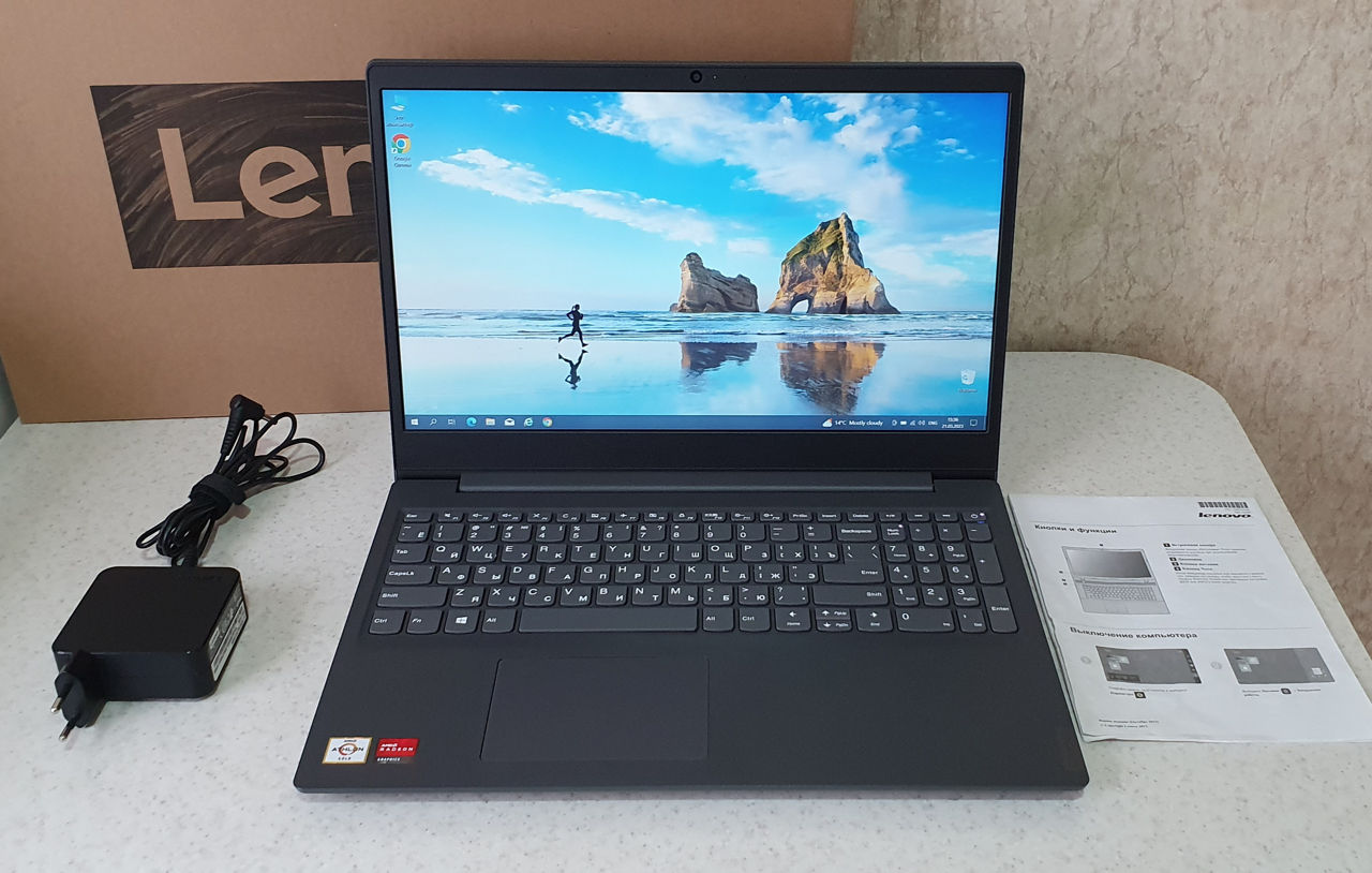 Новый Мощный Lenovo ideapad V15. AMD Athlon Gold 3150U 3,3GHz. 4ядра. 8gb. SSD 256gb. Full HD. foto 1