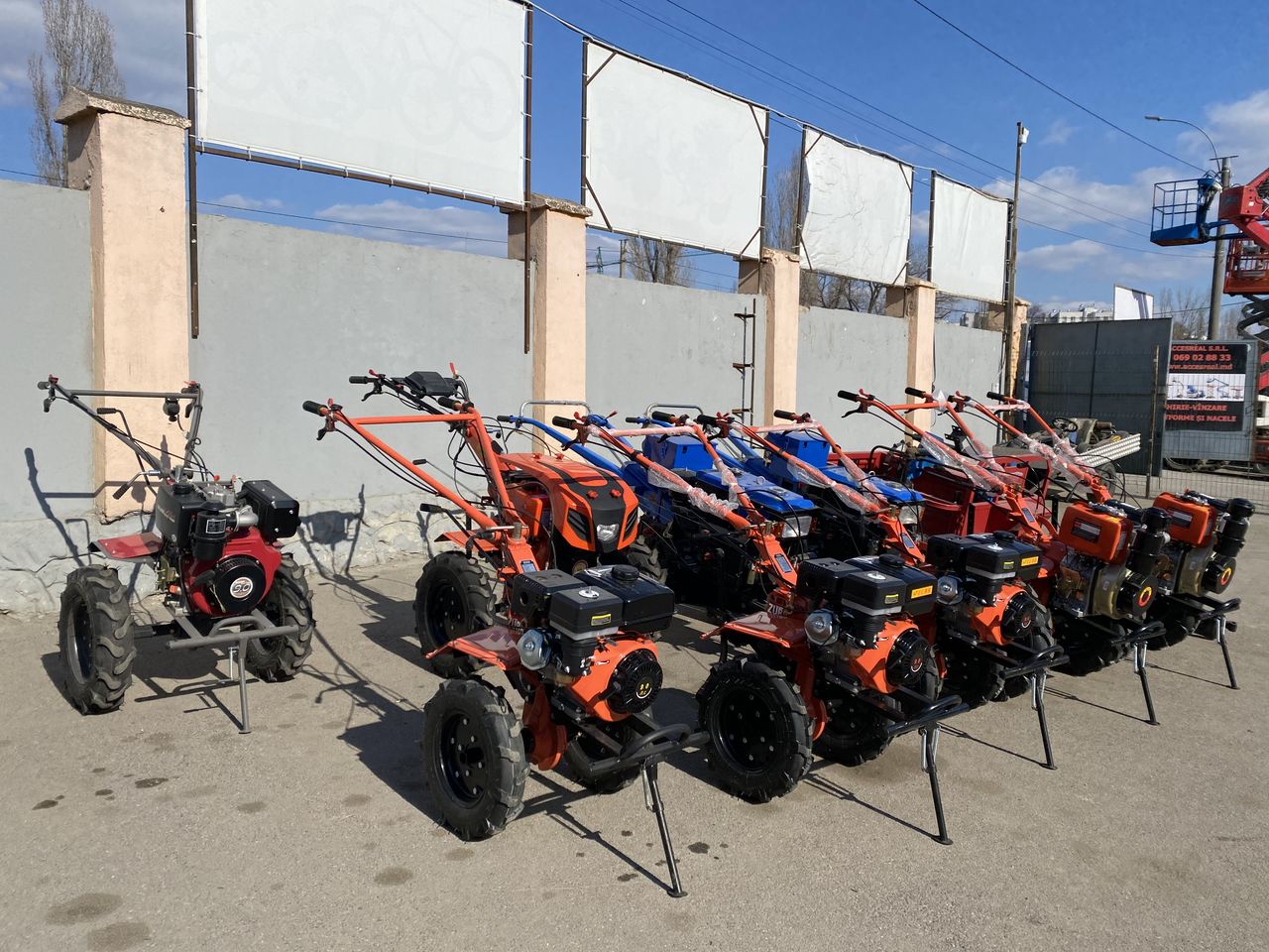 Motoblocuri zubr motorina/benzina foto 2