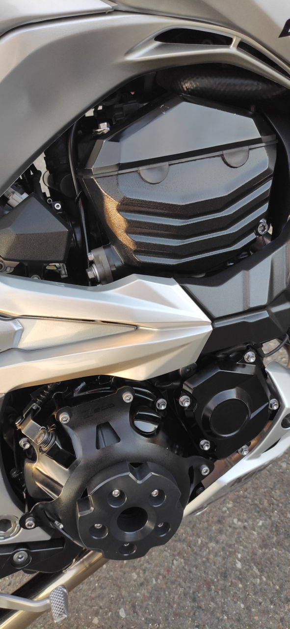 Kawasaki ZR800 foto 6