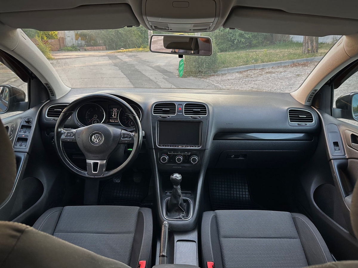 Volkswagen Golf foto 8