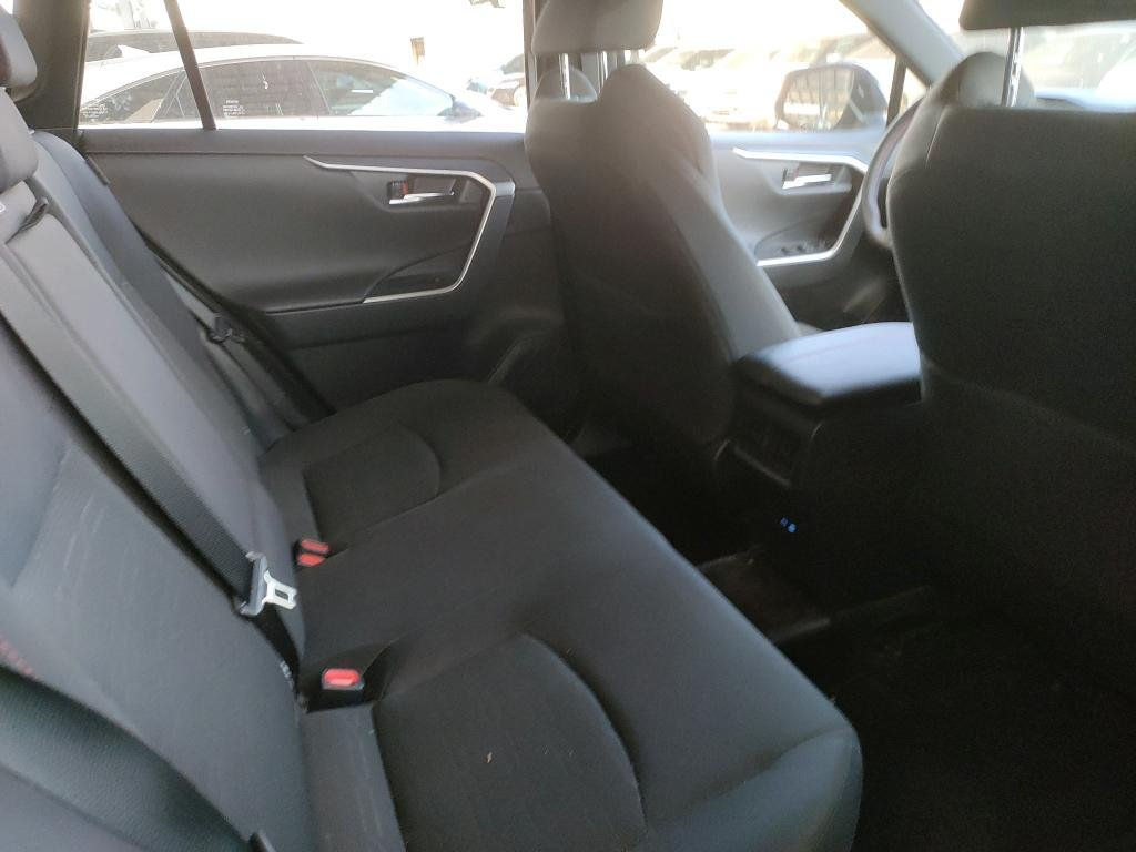Toyota Rav 4 foto 5