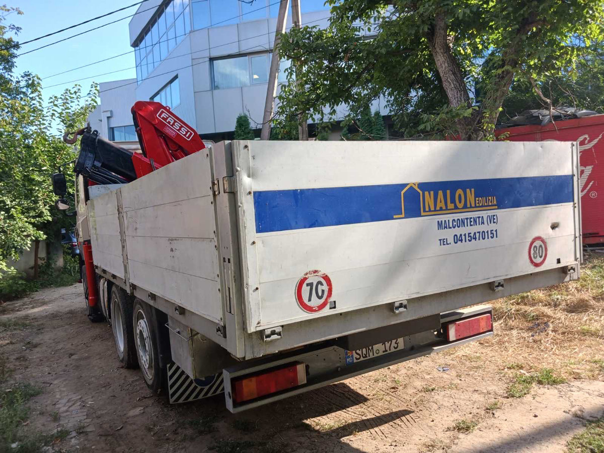 Daf CF85.360, Fassi 175 foto 5