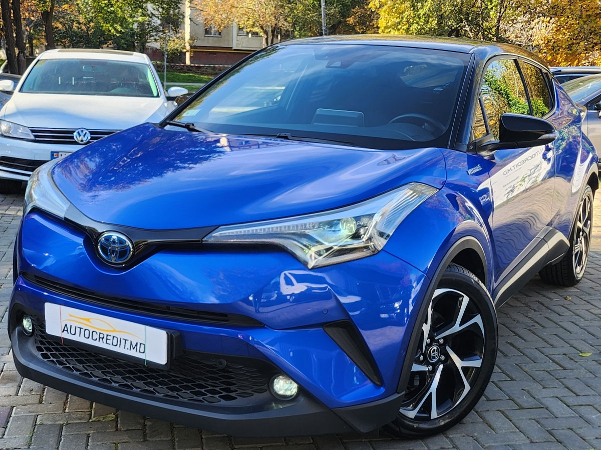 Toyota C-HR foto 0