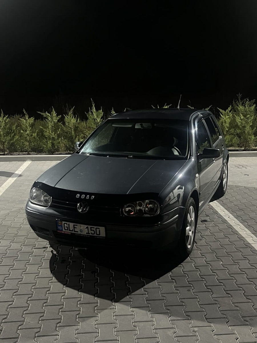 Volkswagen Golf foto 0