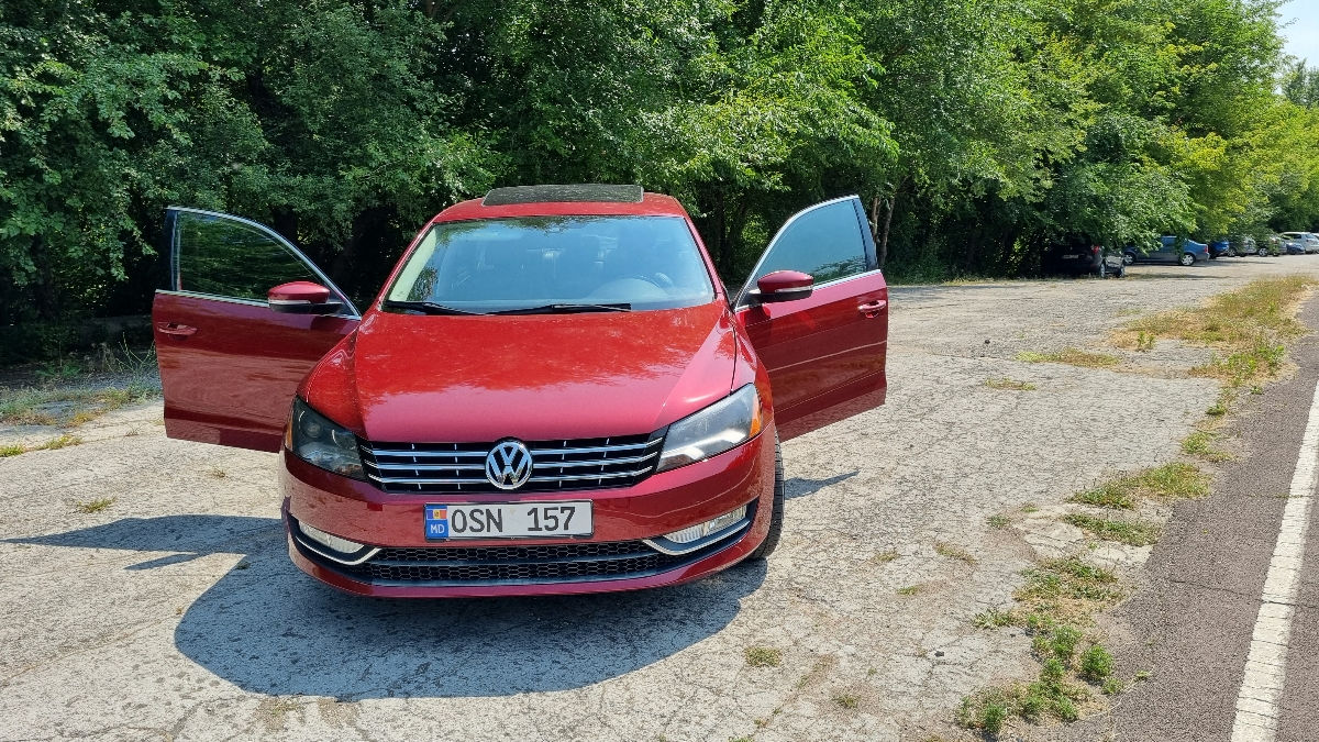 Volkswagen Passat foto 3