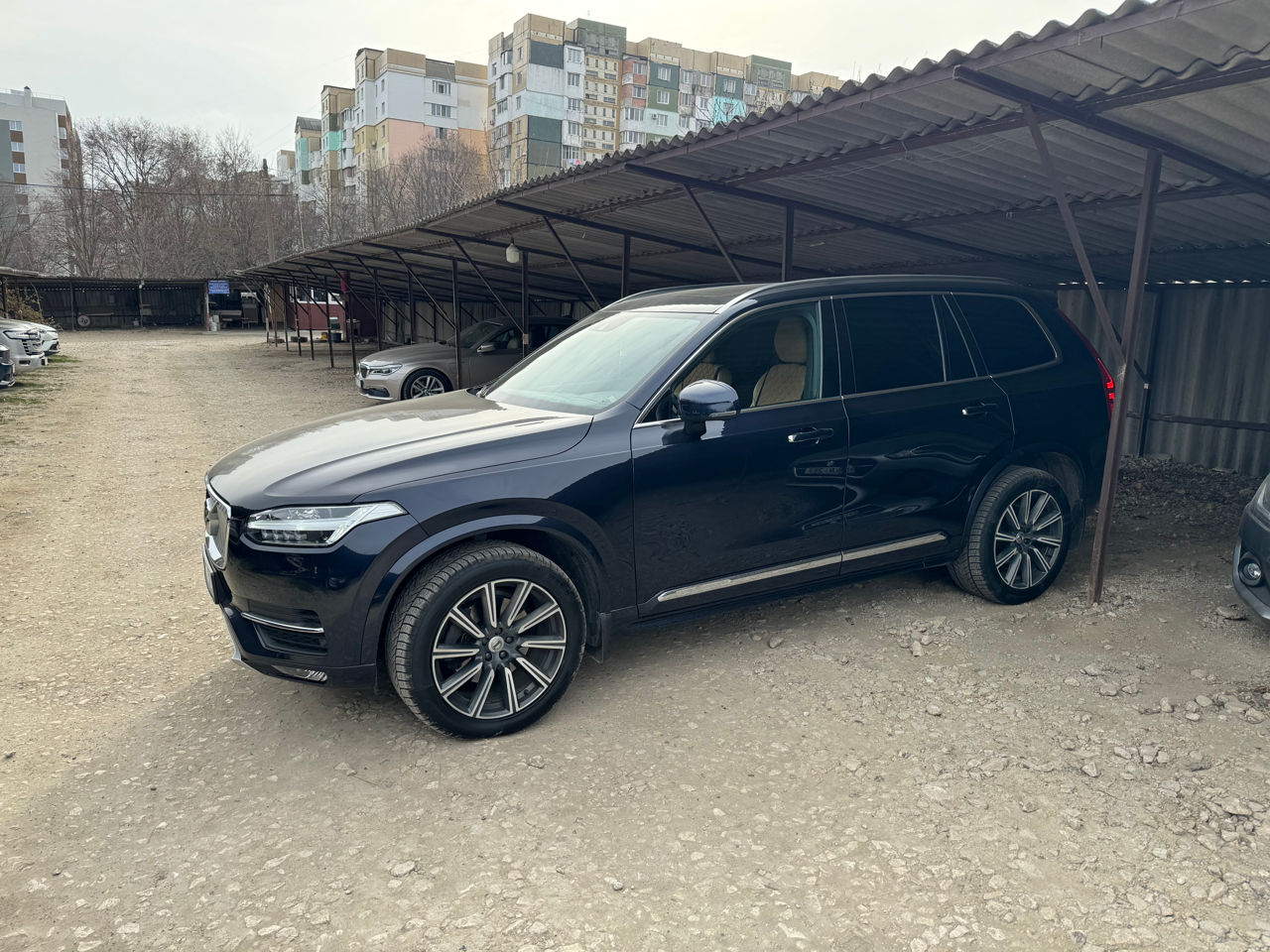 Volvo XC90 foto 1