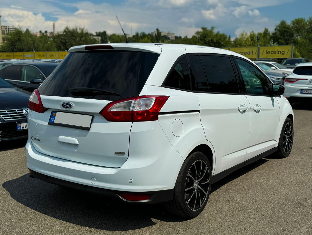 Ford Grand C-MAX foto 4