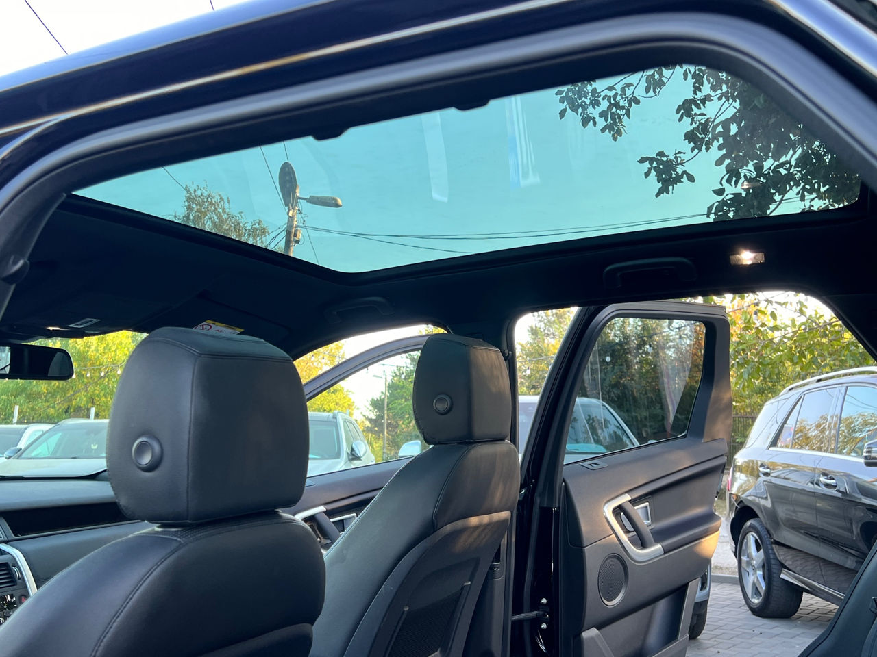 Land Rover Discovery Sport foto 15