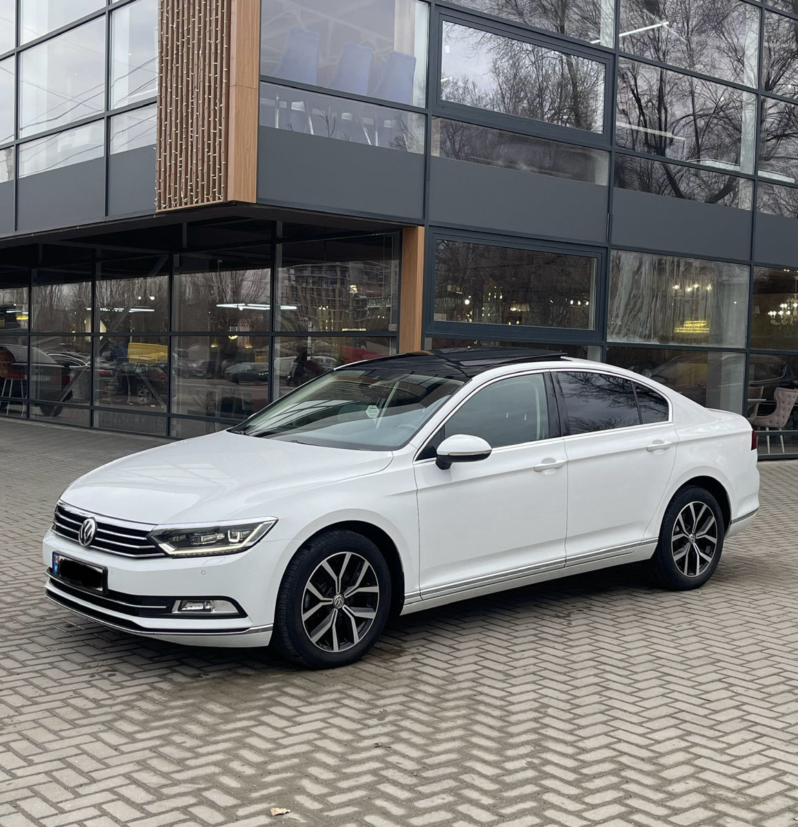 Volkswagen Passat foto 0