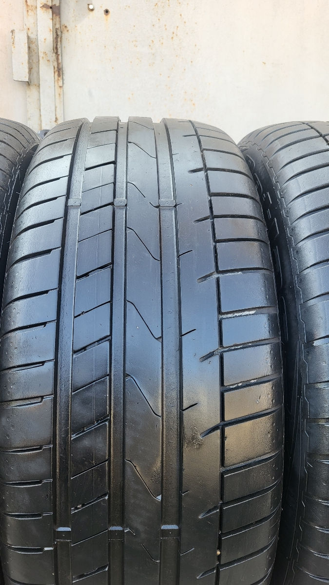 Шины 235/55 R17 2022год  фото 0