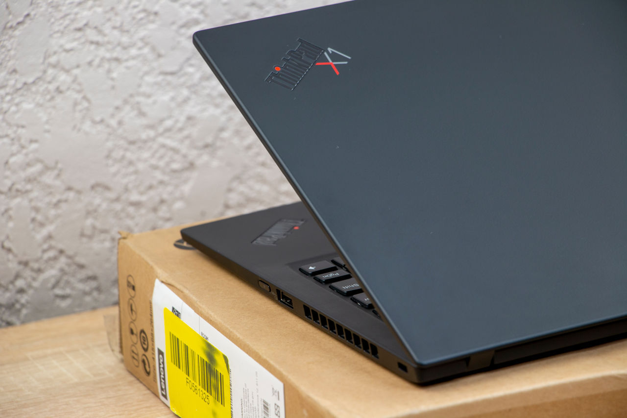 Lenovo X1 Carbon 7Th Gen/ Core I5 10210U/ 16Gb Ram/ 500Gb SSD/ 14" FHD IPS foto 14