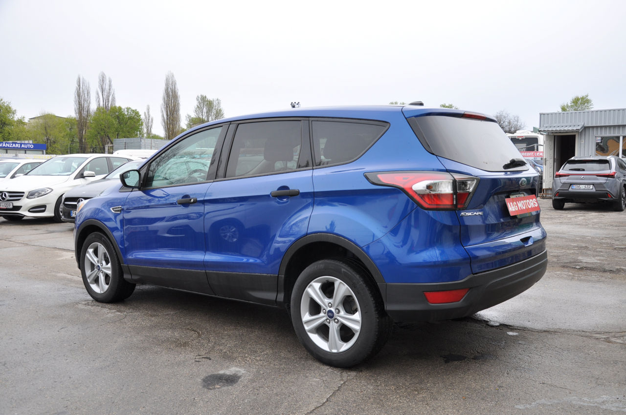 Ford Kuga foto 6