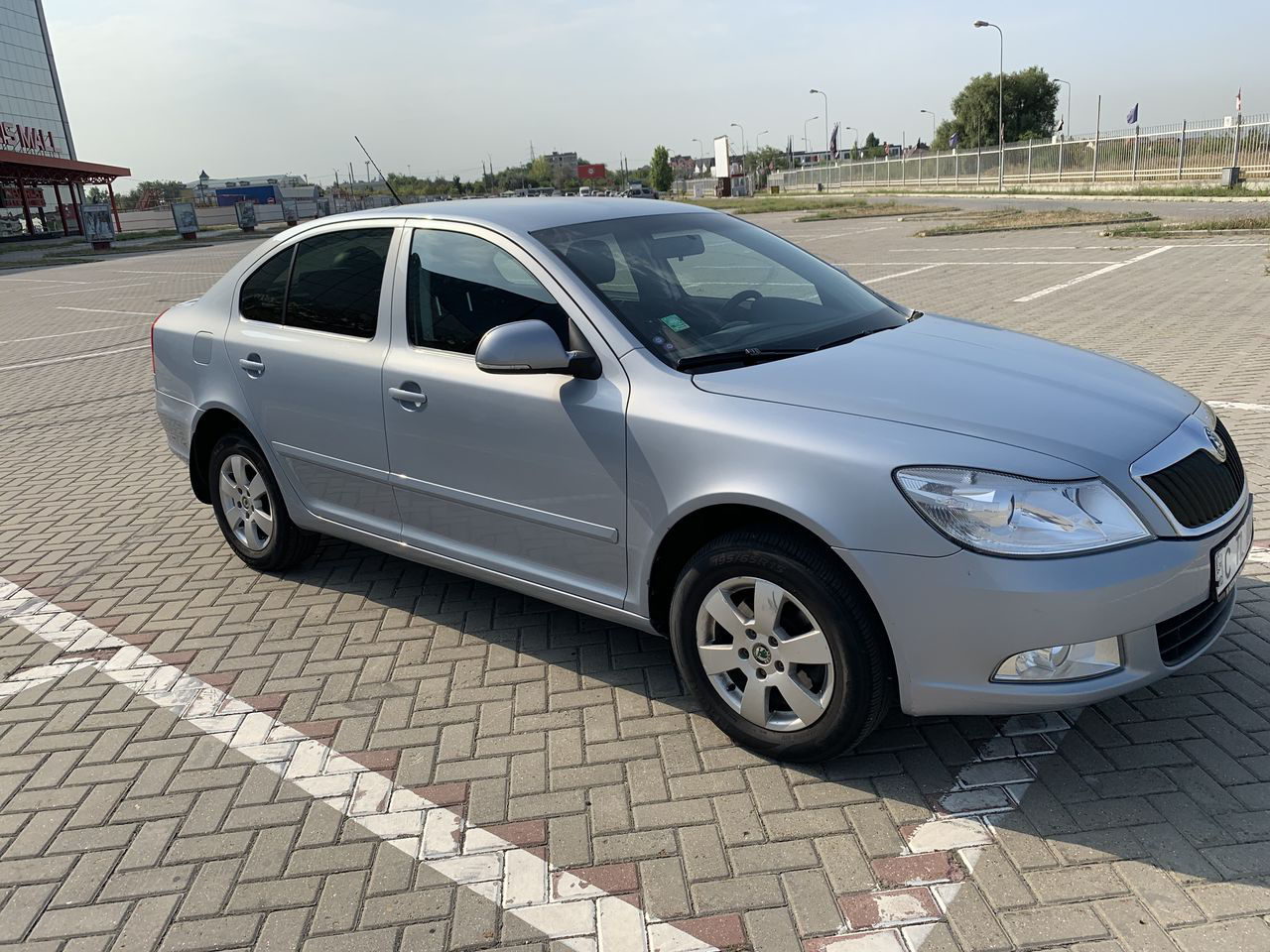 Chirie auto,авто прокат Dacia Logan,Sandero,Duster foto 11