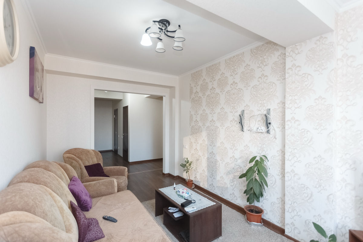 Apartament cu 3 camere,  Centru,  Chișinău,  Chișinău mun. foto 4