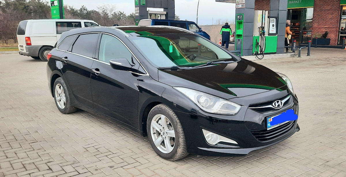 Hyundai i40 фото 1
