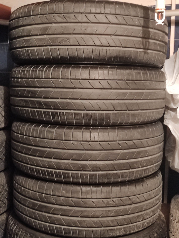 215 60 r17 Michelin  фото 0