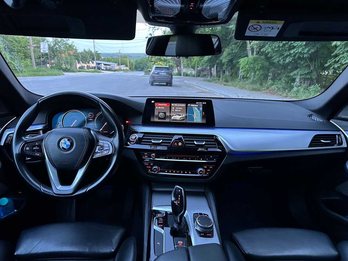 BMW 5 Series foto 9