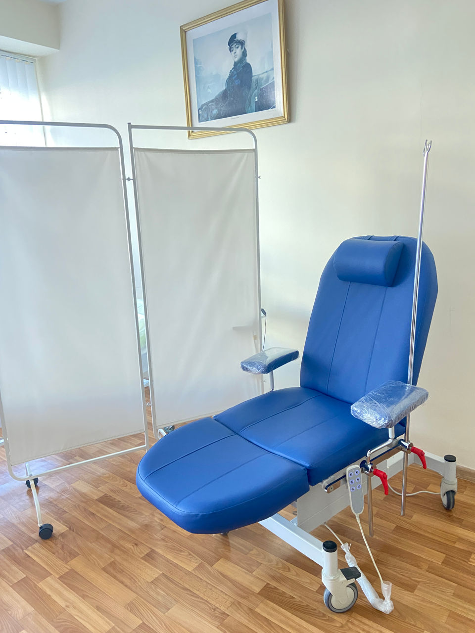 Targa medicală. Fotoliu. Cușete. Brancarda. Каталка. foto 0