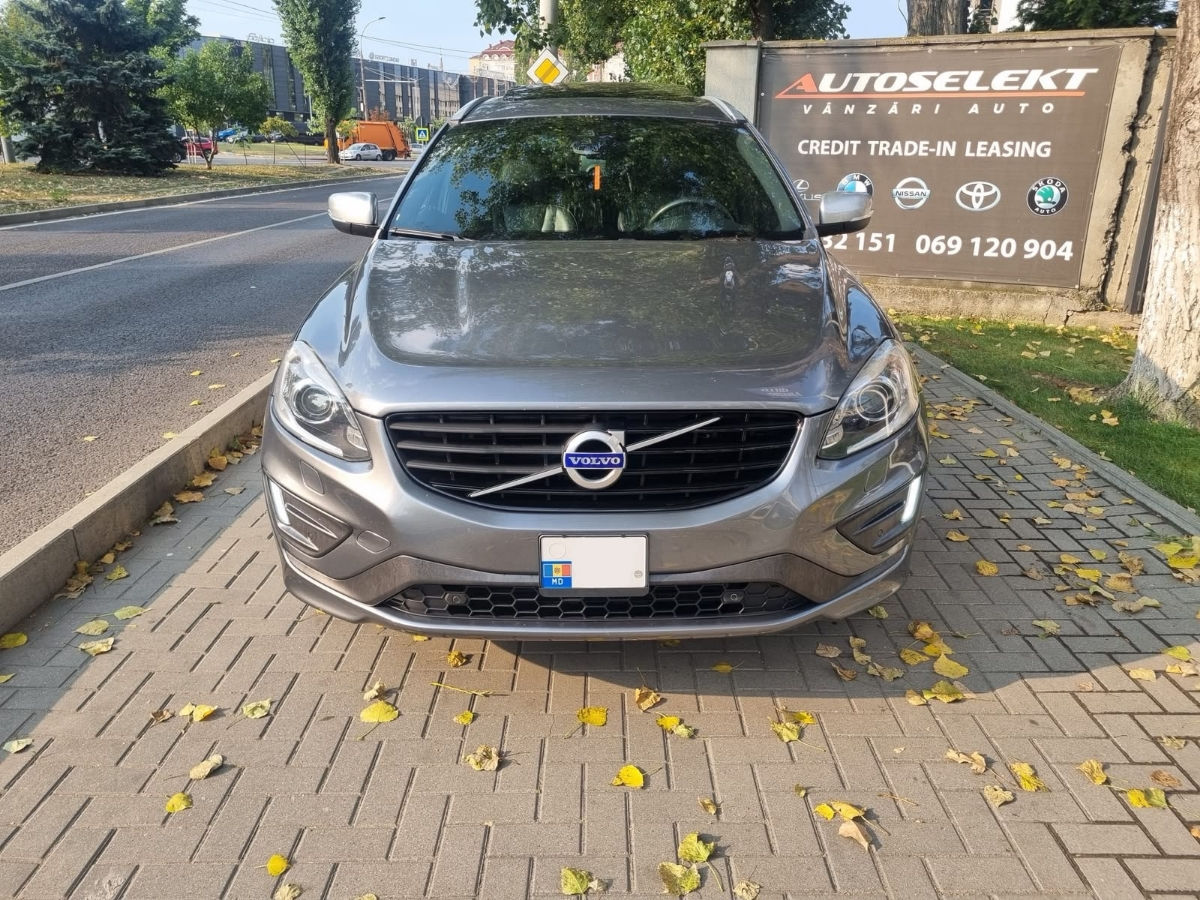 Volvo XC60 2016 photo 2