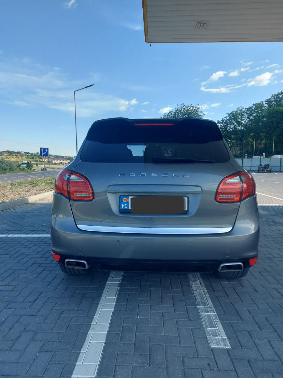 Porsche Cayenne foto 1