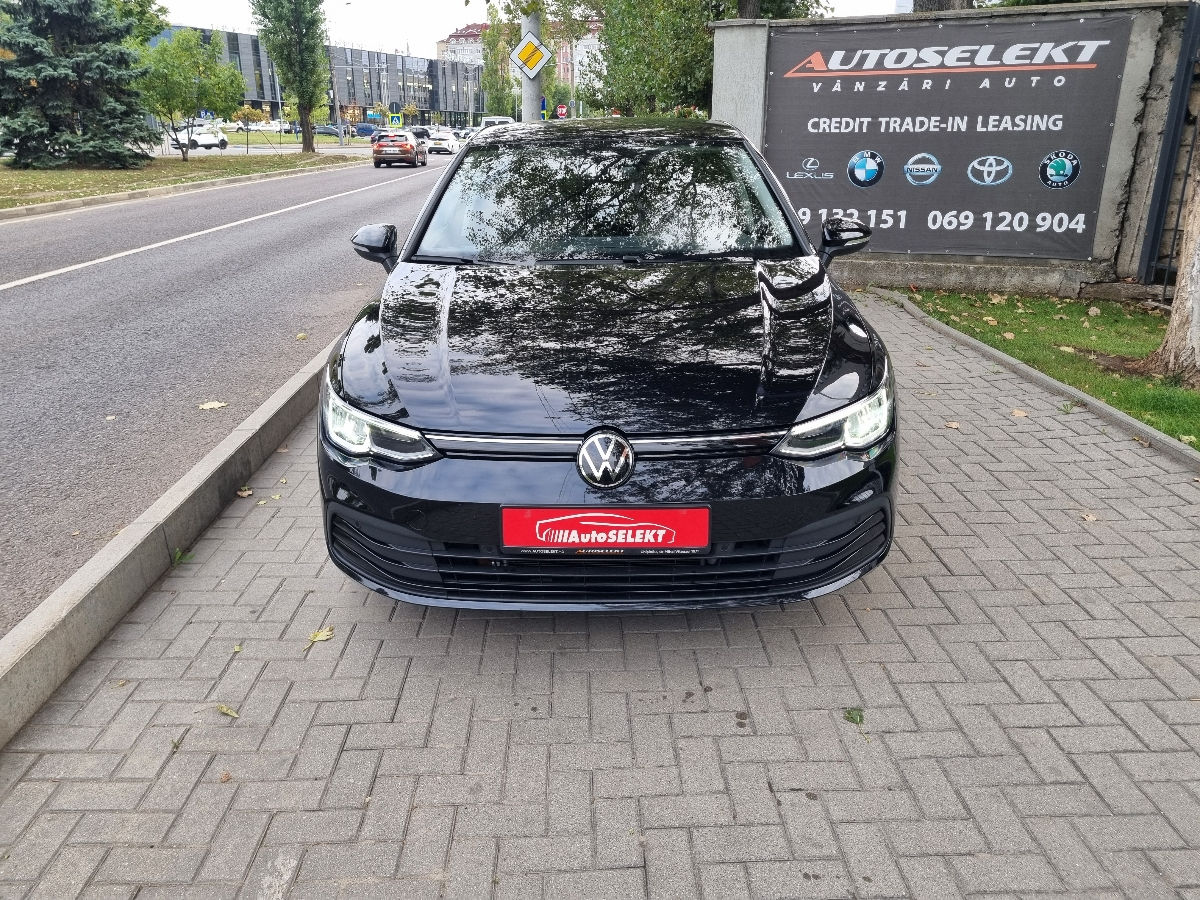 Volkswagen Golf 2023 photo 2