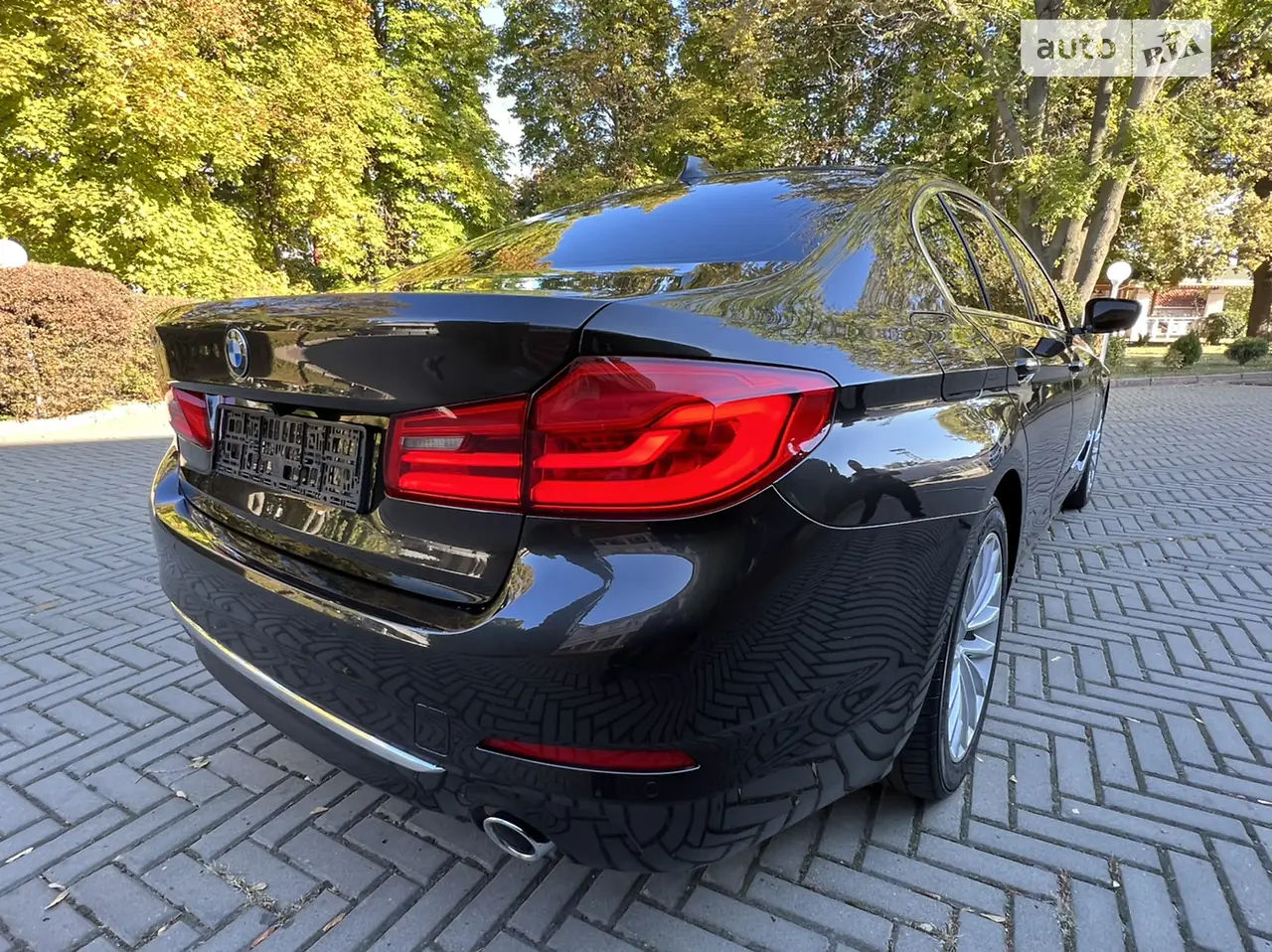 Продам задний правый стоп на BMW G30 Original