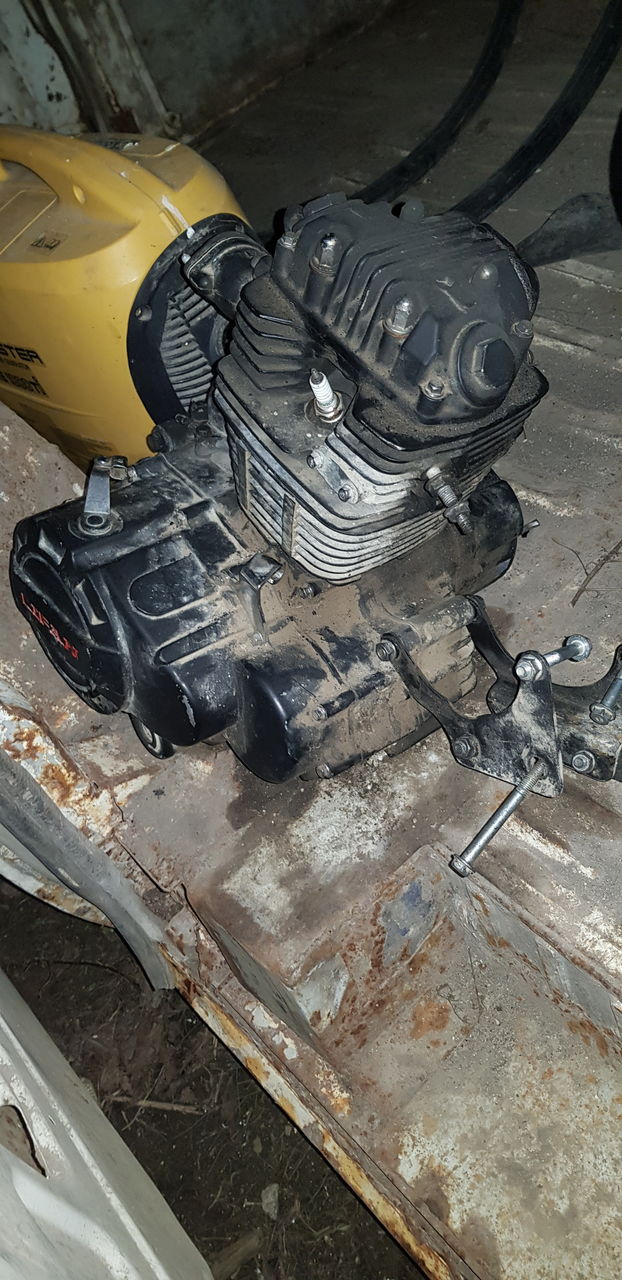 motor lifan 250