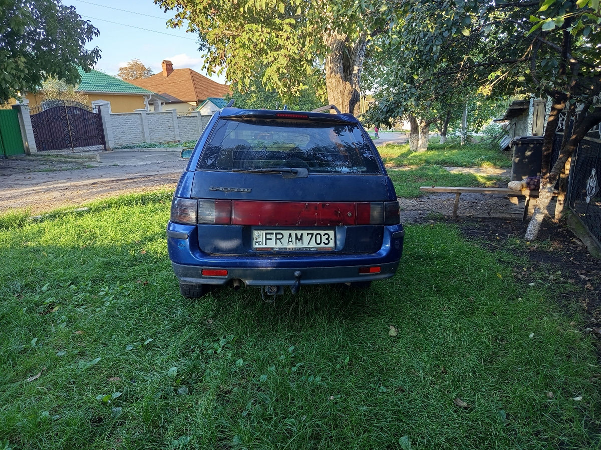 Lada / ВАЗ 2111 фото 4