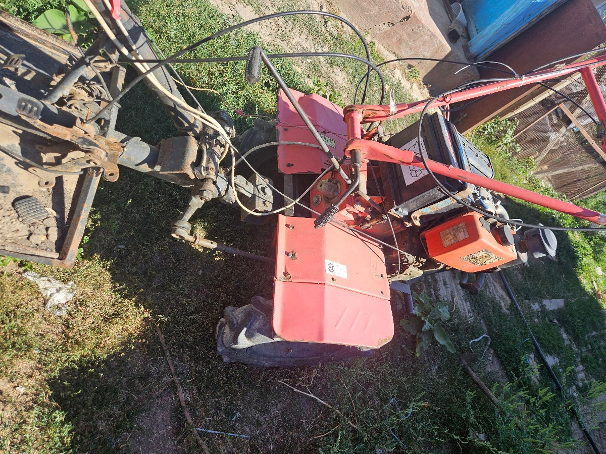 Se vinde motoblok 10kp