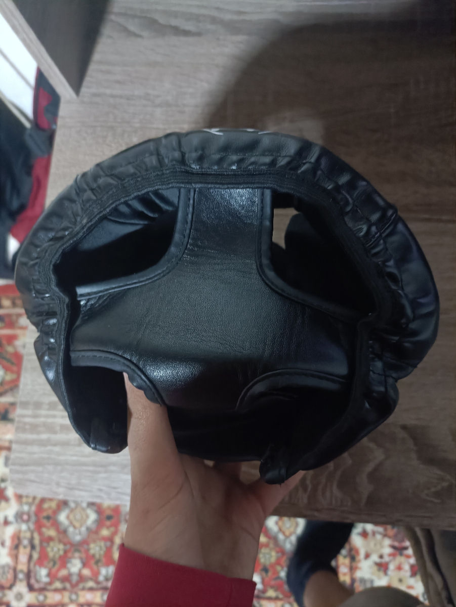 Vând echipament sportiv din piele,pentru box, kikboxing  фото 9