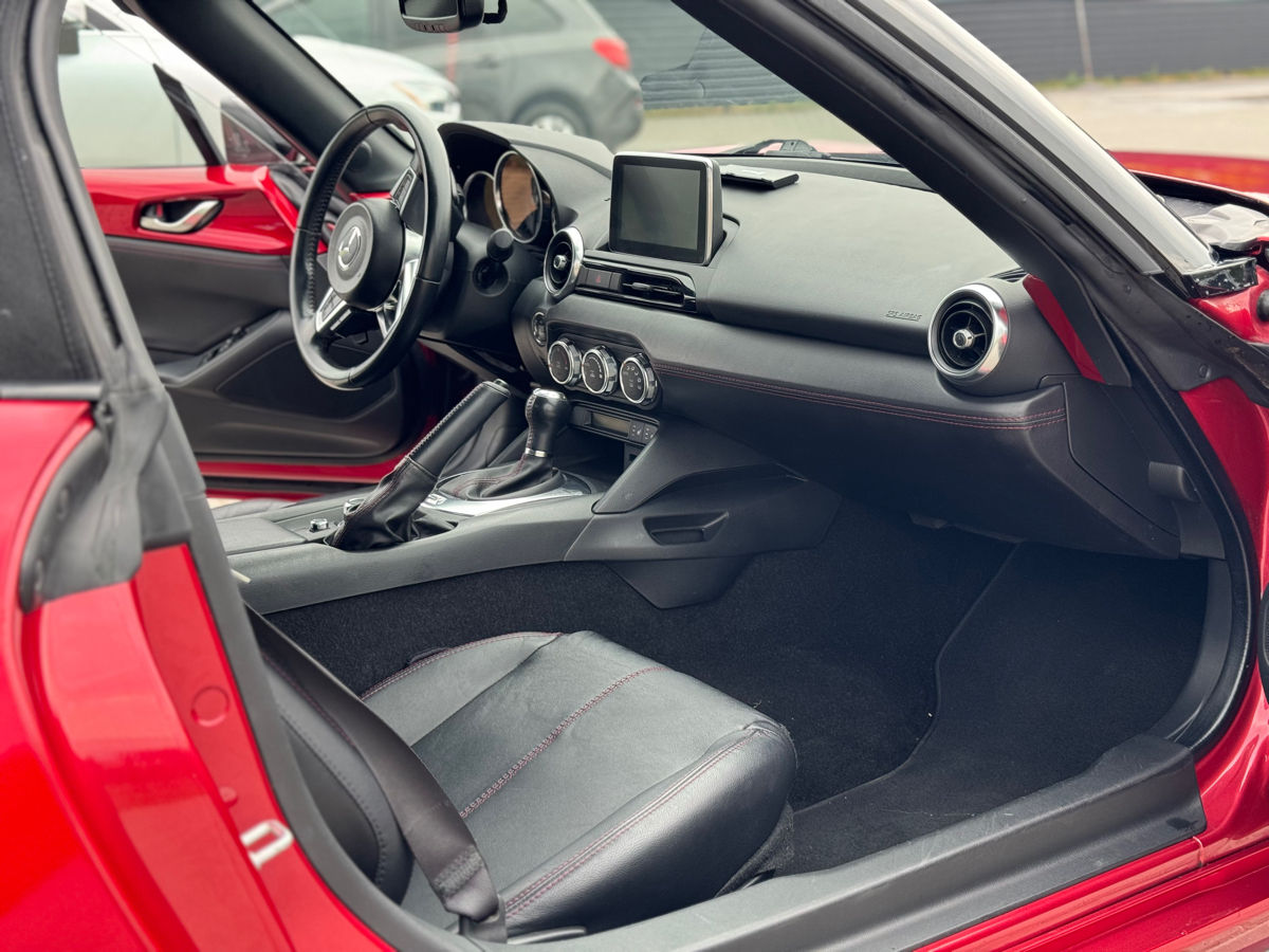 Mazda MX-5 foto 6