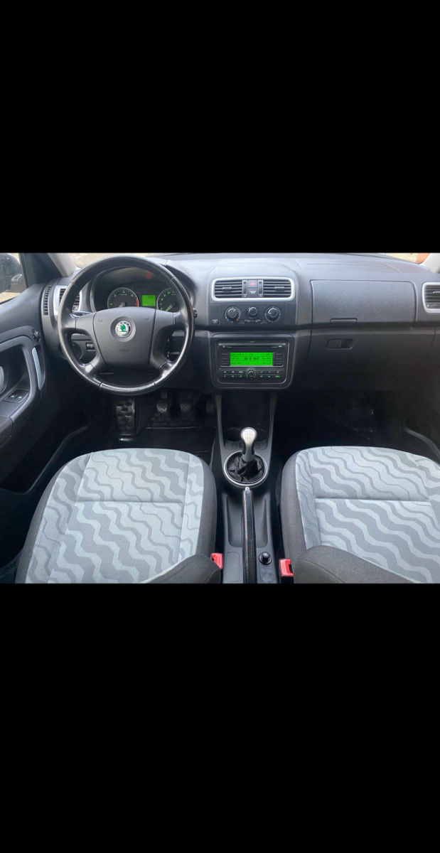 Skoda Fabia фото 6