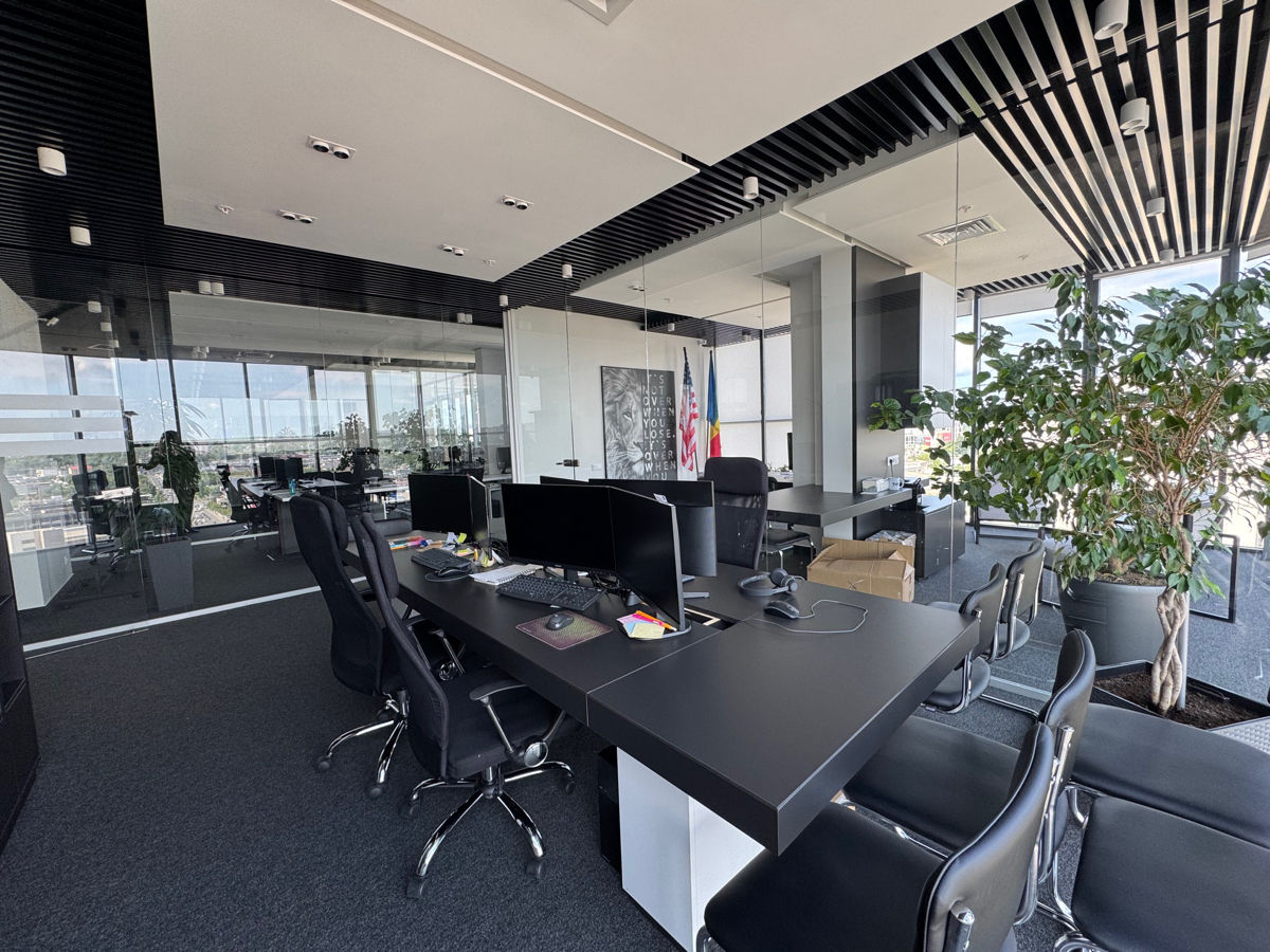 De închiriat birou modern 258 mp – Centru, str. Mihai Viteazul  foto 8