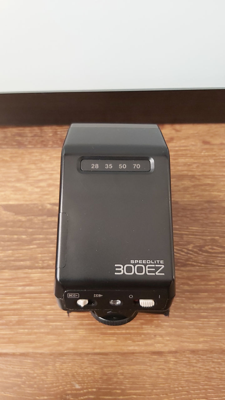 Canon Speedlite 300EZ