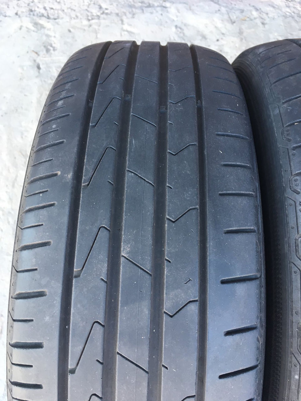 2 anvelope Hankook 185 60 R15 2 anvelope Hankook 185 60 R15