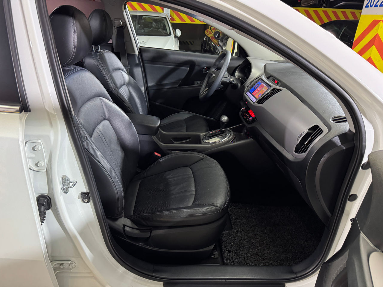 KIA Sportage foto 11