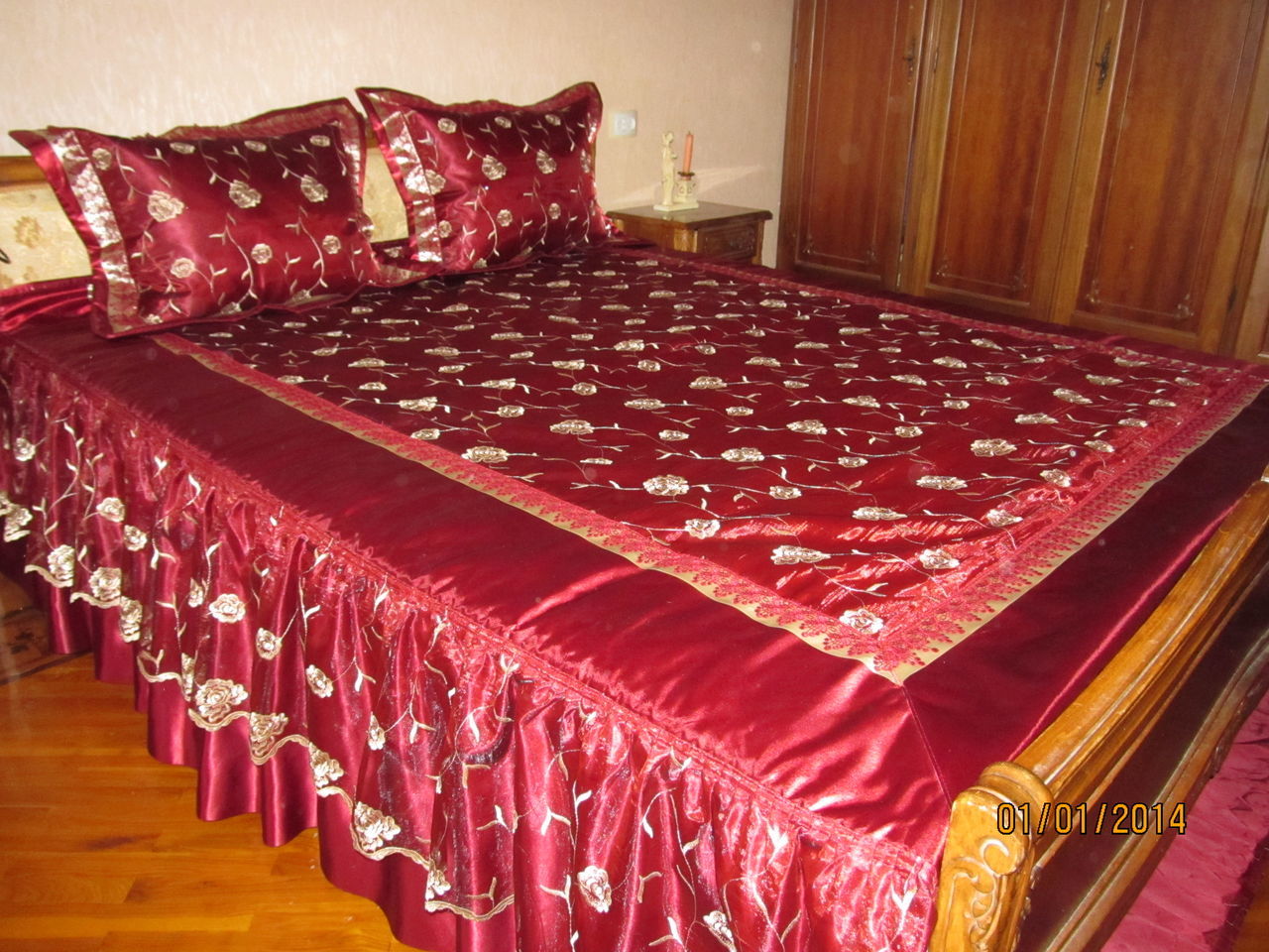 Комплект новый foto 0