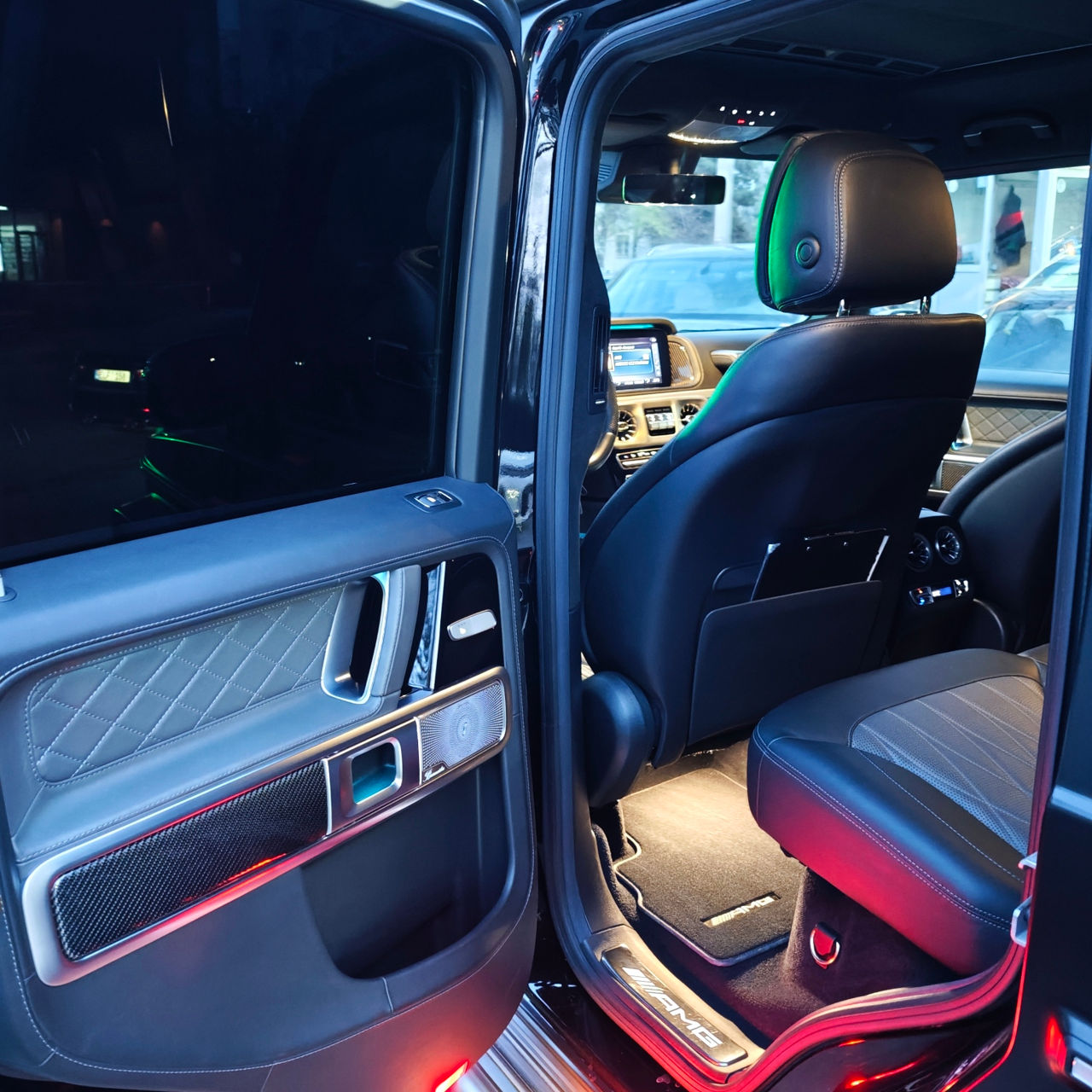 Mercedes G-Class foto 12