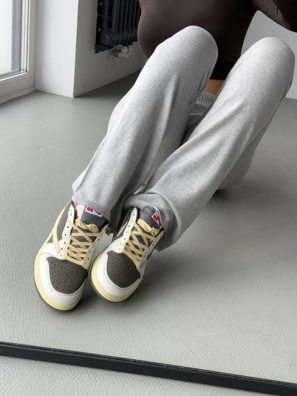 Nike Air Jordan 1 Retro Low OG SP Travis Scott Reverse Mocha foto 7