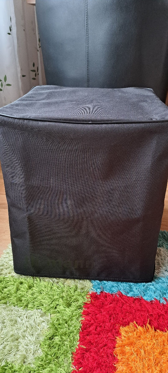 Se vinde subwoofer activ Behringer B1200D Pro foto 4
