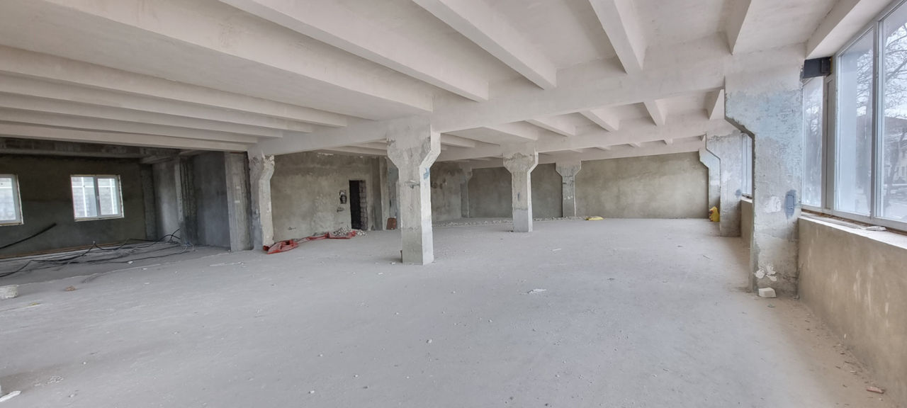 Arendă  spatiu comercial de 860 mp,Orhei sectorul centru str.M.Eminescu 10 фото 6