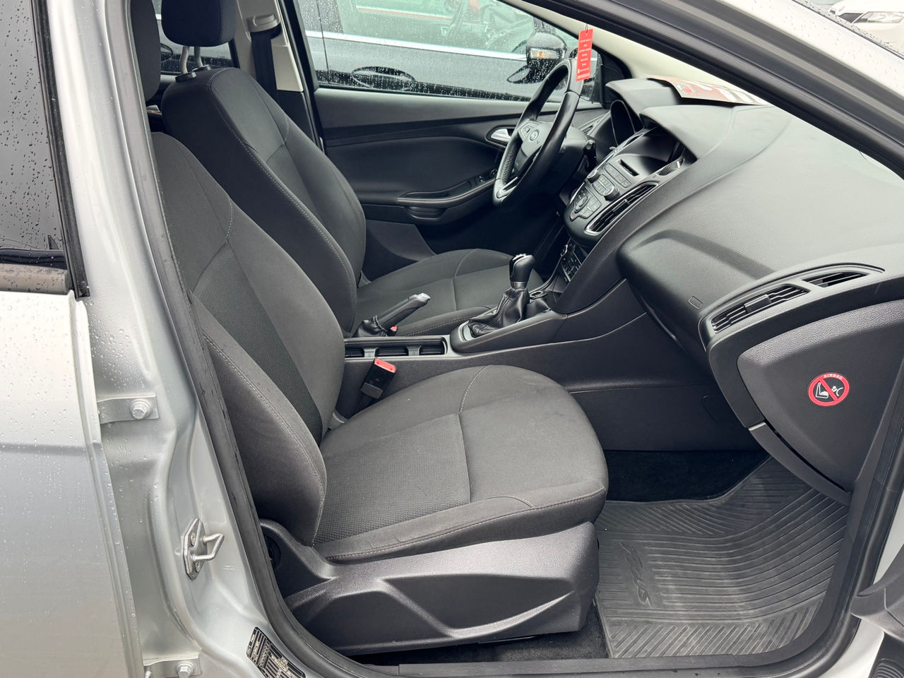 Ford Focus foto 13