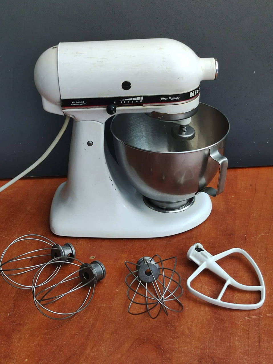 Миксер-тестомес профессиональный/ mixer profesionl KitchenAid Made in USA