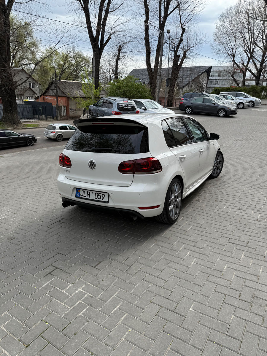 Volkswagen Golf foto 3