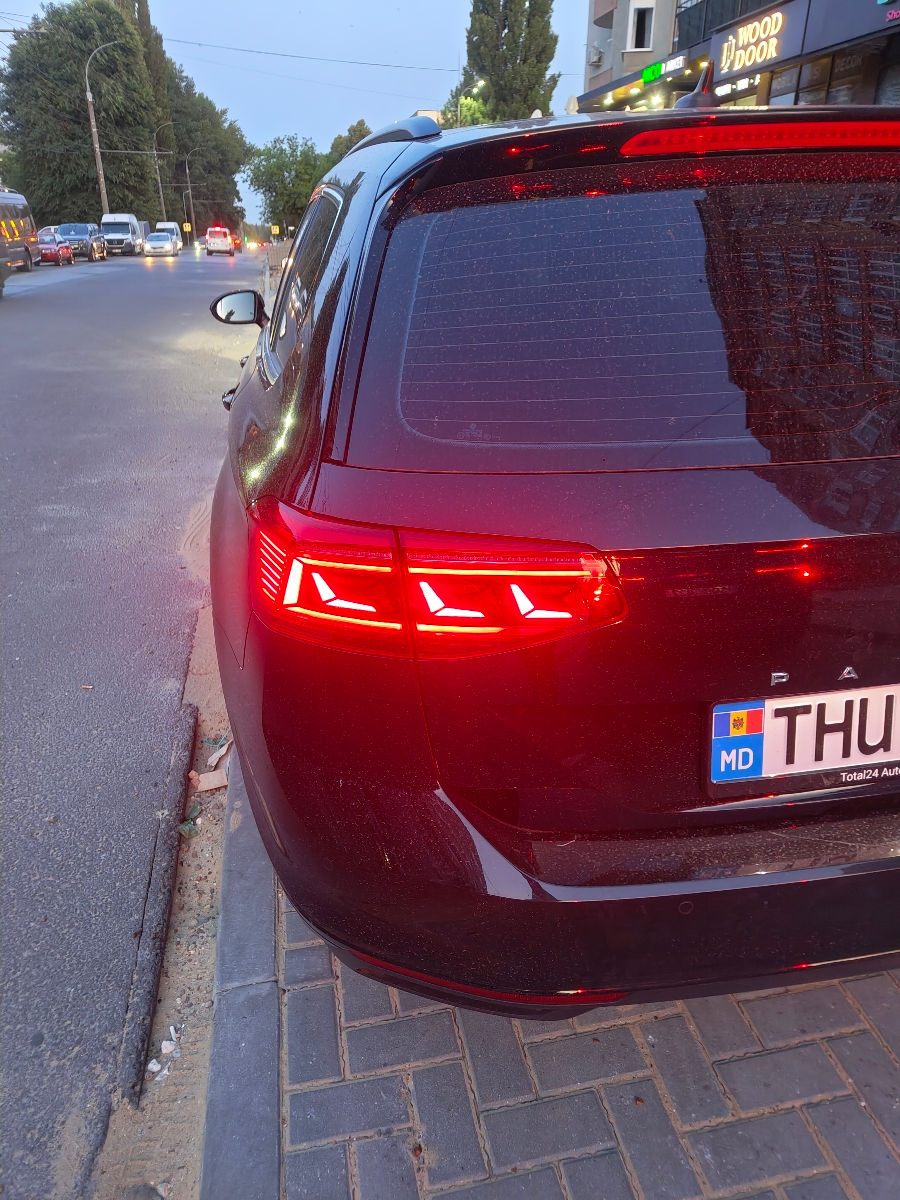 Volkswagen Passat foto 0